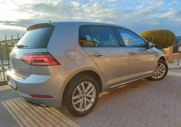 Volkswagen Golf cena 62900 przebieg: 55300, rok produkcji 2018 z Gniezno małe 742